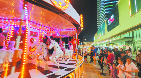 夏日“煙火氣”點亮城市“新夜態(tài)”