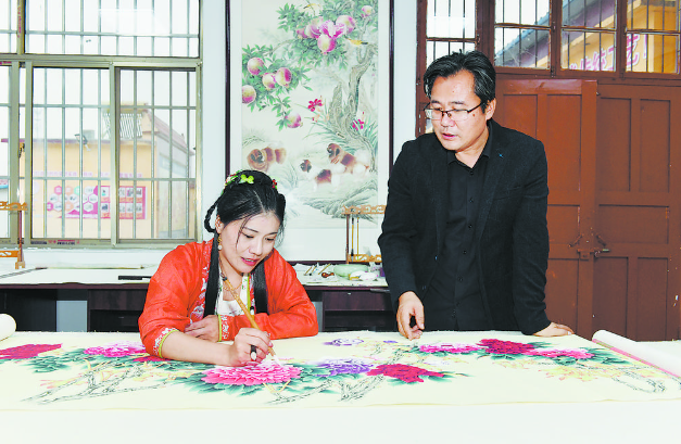 一花盛放滿園香