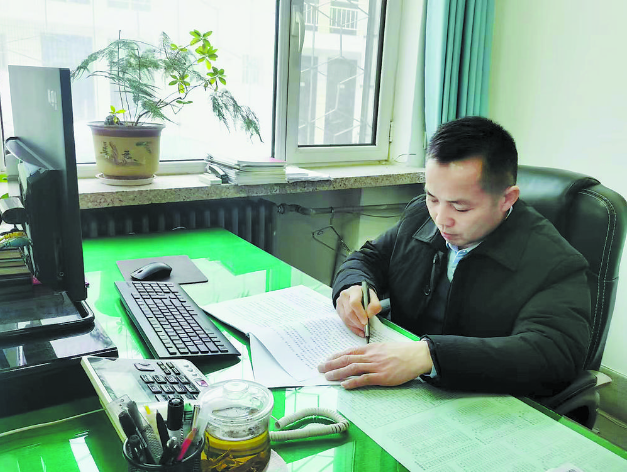 懷揣社情民意 書寫責(zé)任擔(dān)當(dāng)