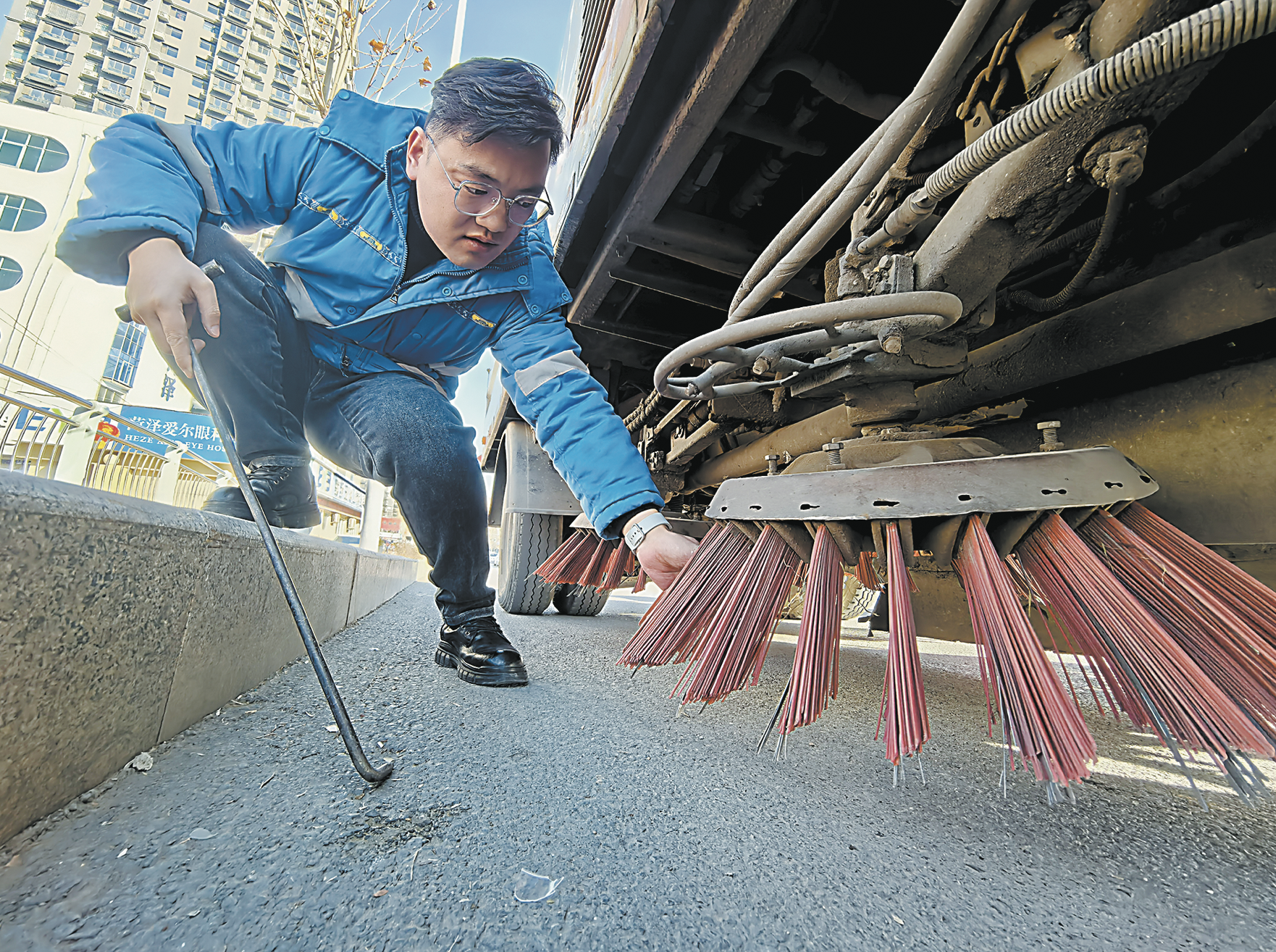 車輪上的“守歲人”