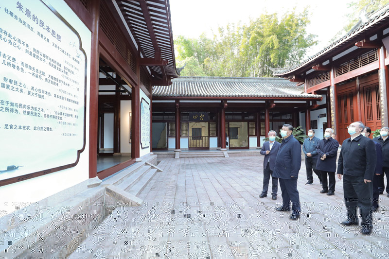 2021年3月22日，習(xí)近平在福建南平武夷山朱熹園，了解朱熹生平及理學(xué)研究等情況。