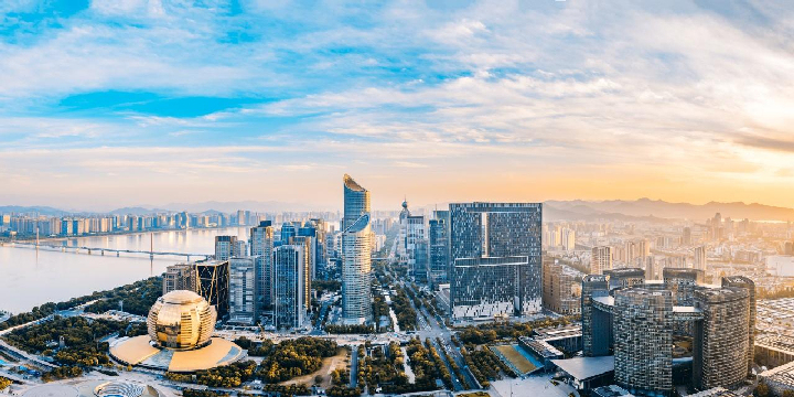 第一視點丨錨定新定位 扛起新使命 潮涌之江 澎湃新征程——新年來臨，浙江干部…