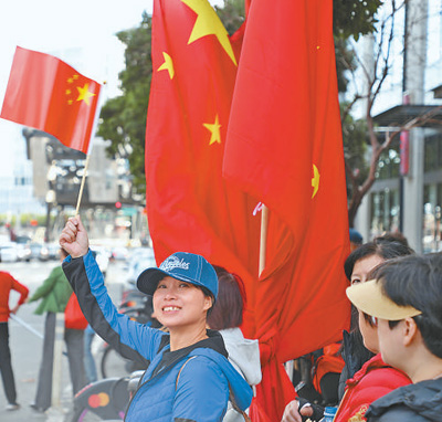 拉緊人民的紐帶 增進(jìn)人心的溝通