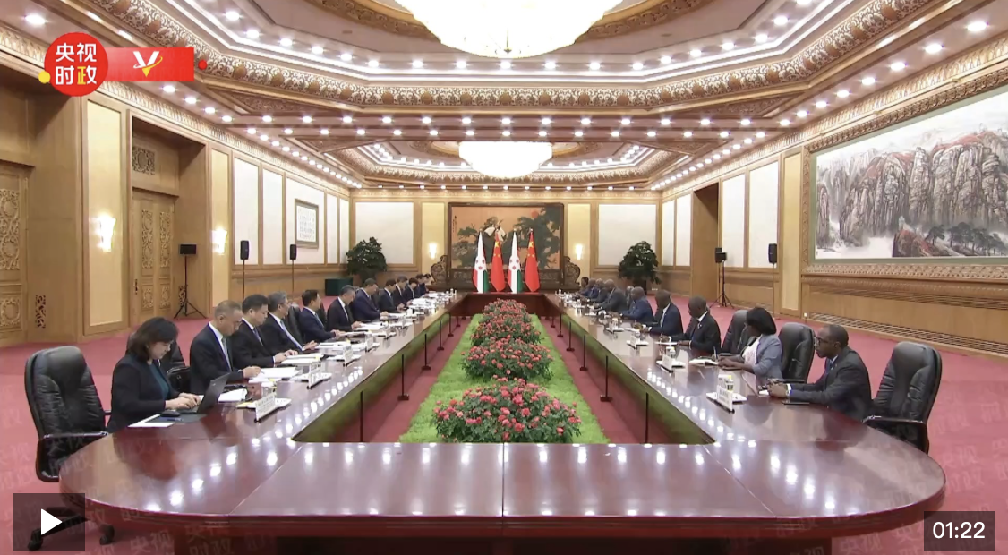 獨家視頻丨習近平會見布隆迪總統(tǒng)：中布是患難與共 并肩戰(zhàn)斗的好兄弟