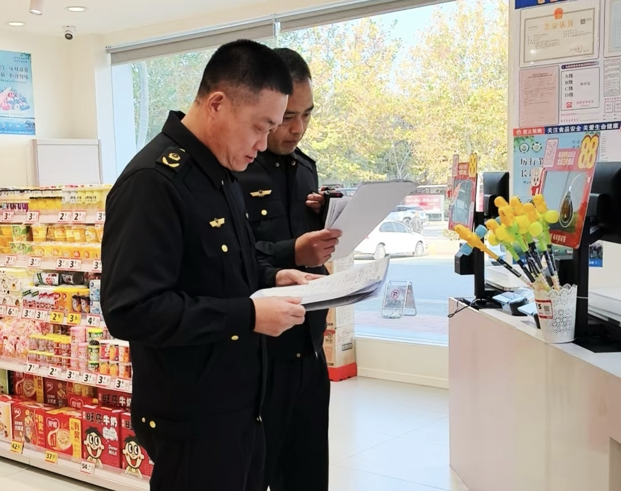 開(kāi)展零食專(zhuān)項(xiàng)檢查 護(hù)航食品消費(fèi)安全