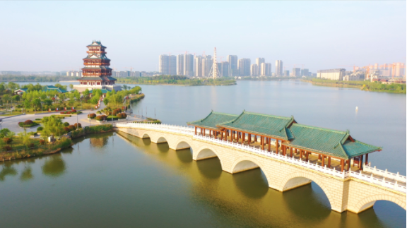 守碧水長(zhǎng)流 建生態(tài)家園