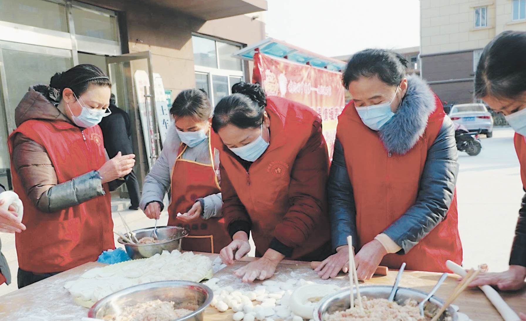餃香迎冬至，溫情暖寒冬