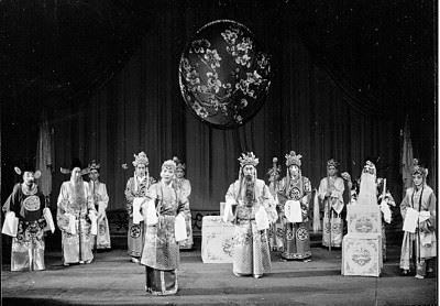 戲曲藝術(shù)：于行當(dāng)中見(jiàn)人物_新聞?lì)l道